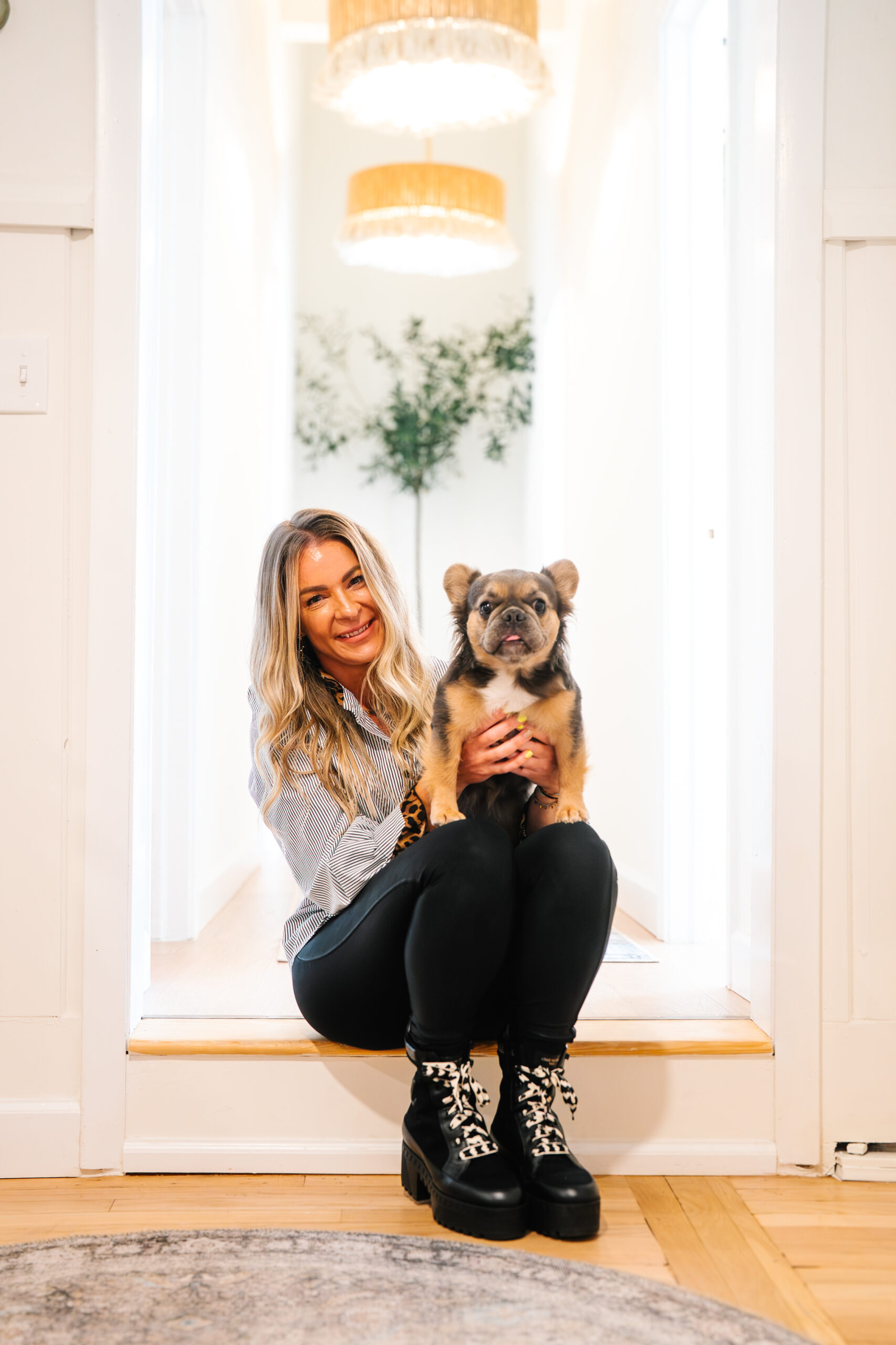 Briana Torrey with her French bulldog Soleil